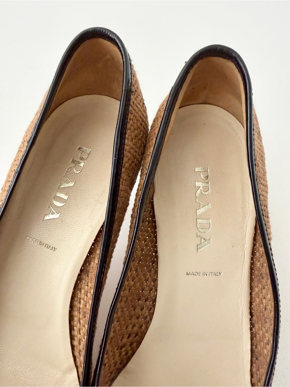PRADA | Vintage Raffia Woven Leather Tan Pointed Toe Kitten Heel Pumps EU 37 - Picture 9 of 14
